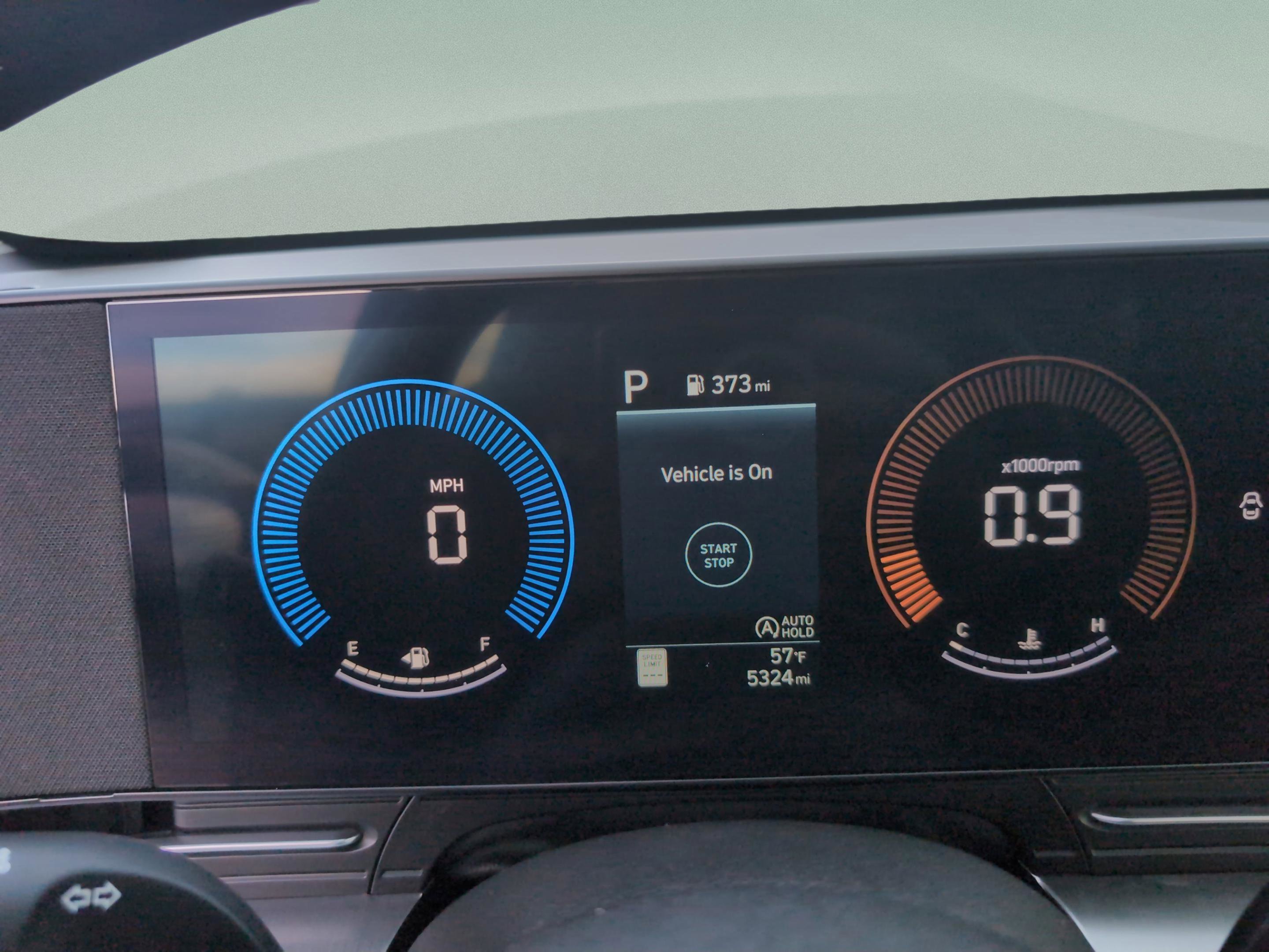 Used 2025 Hyundai Kona SE image 17