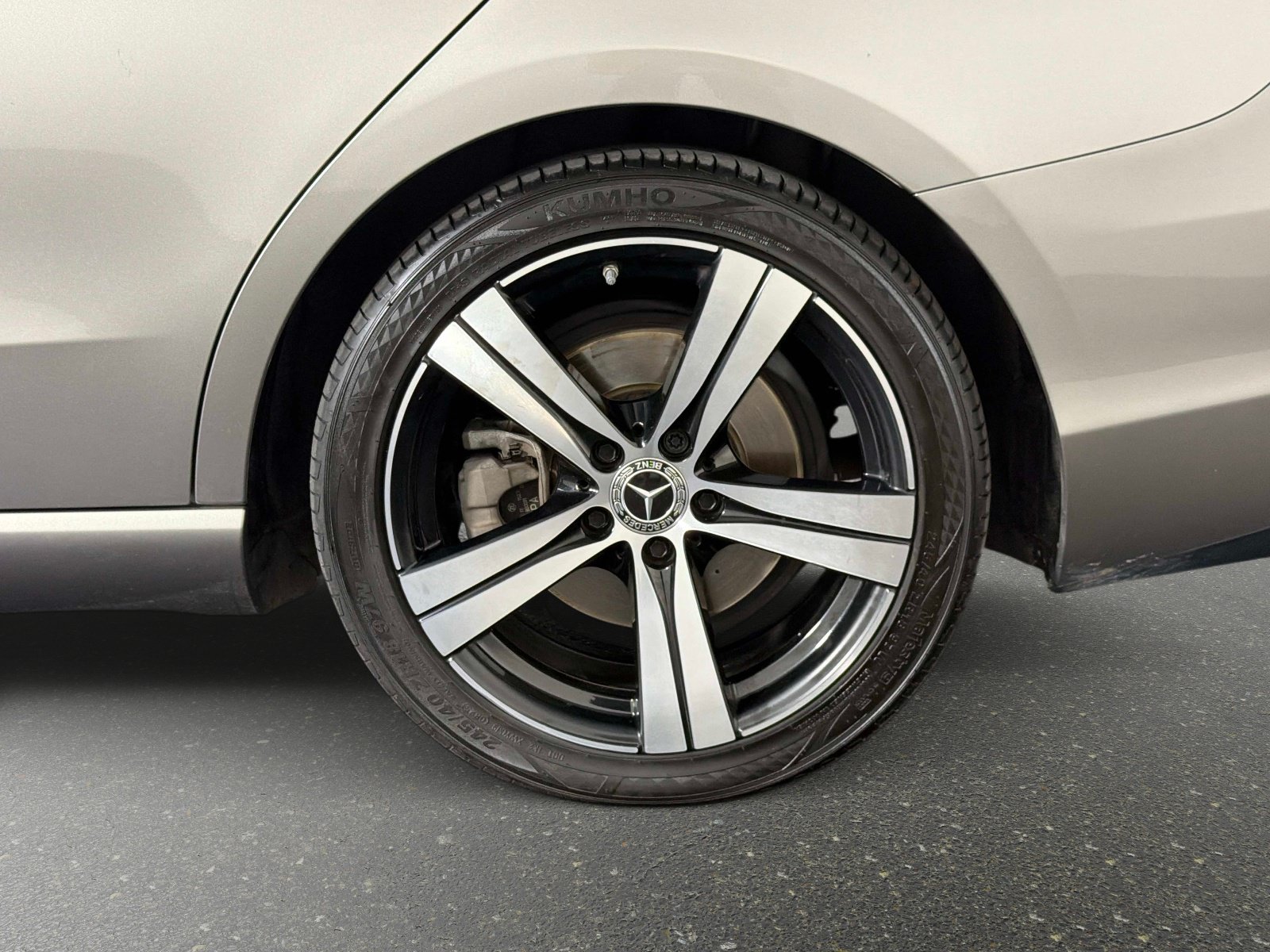 Used 2022 Mercedes-Benz C 300 Sedan image 14