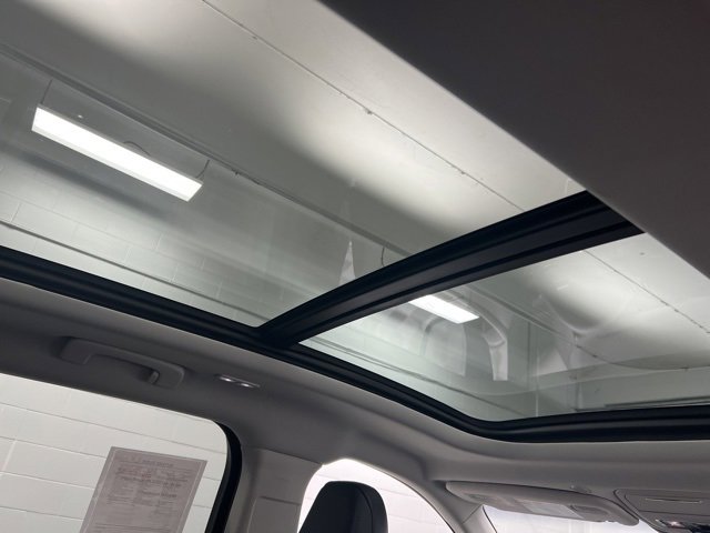 Certified 2025 Lincoln Aviator AWD image 27