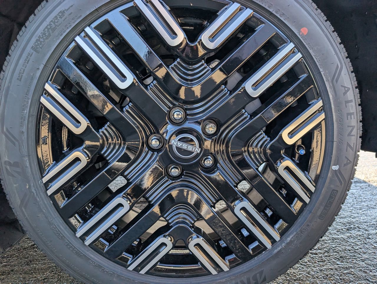 New 2026 Nissan Leaf Platinum+ image 6