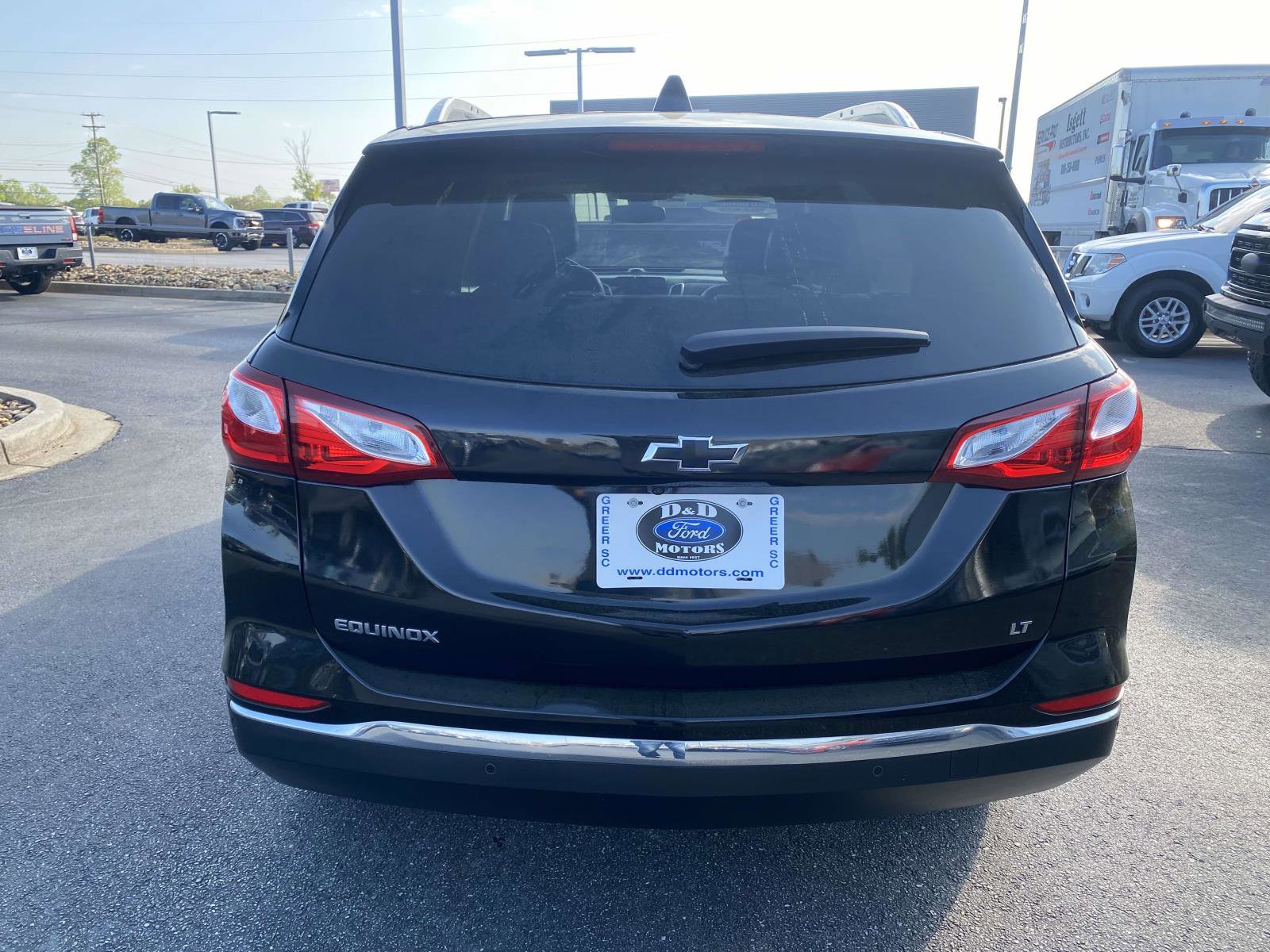 Used 2020 Chevrolet Equinox LT w/ Midnight Edition image 6