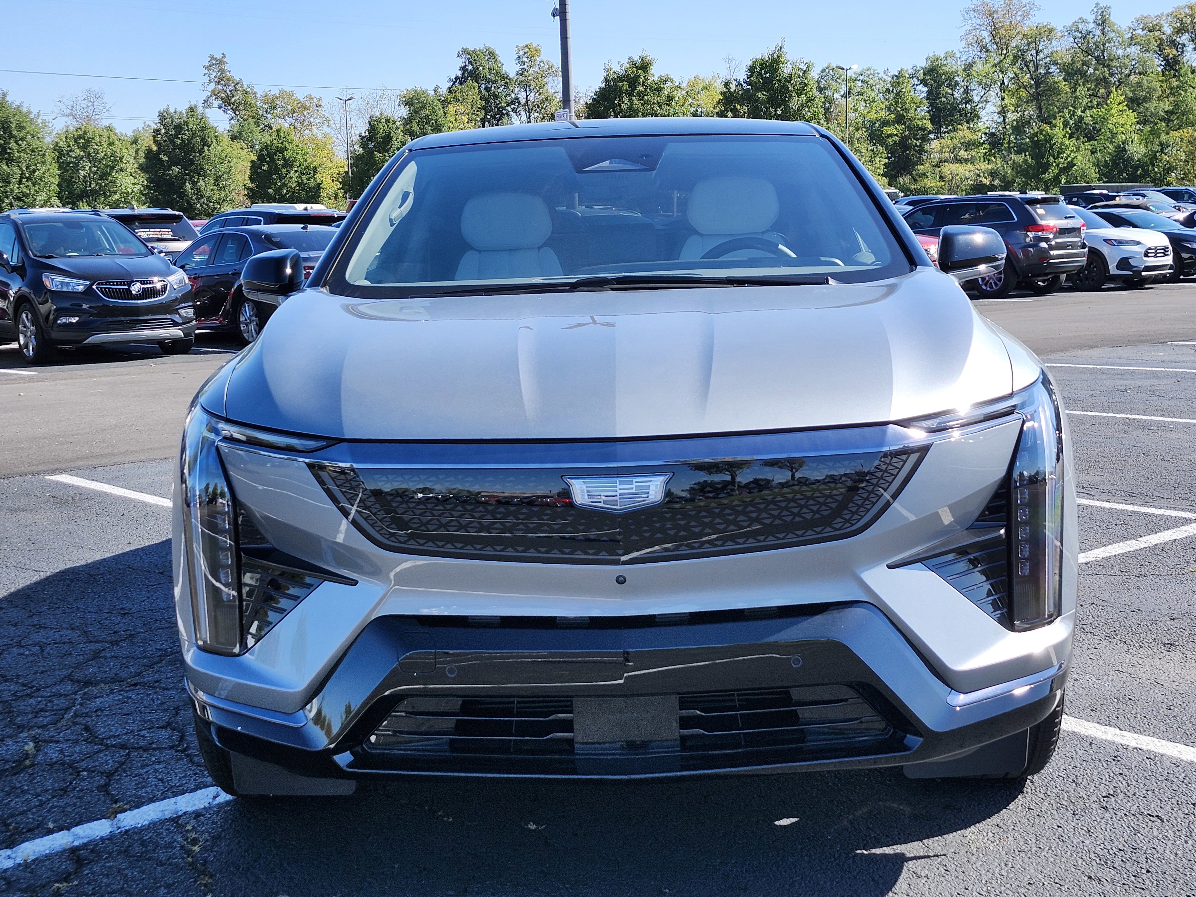 Used 2025 Cadillac Optiq Sport 1 image 3