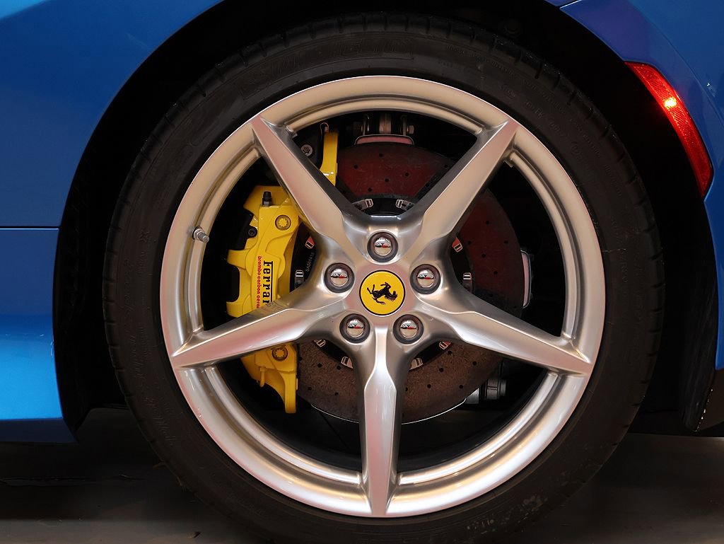 Certified 2021 Ferrari F8 Tributo image 69