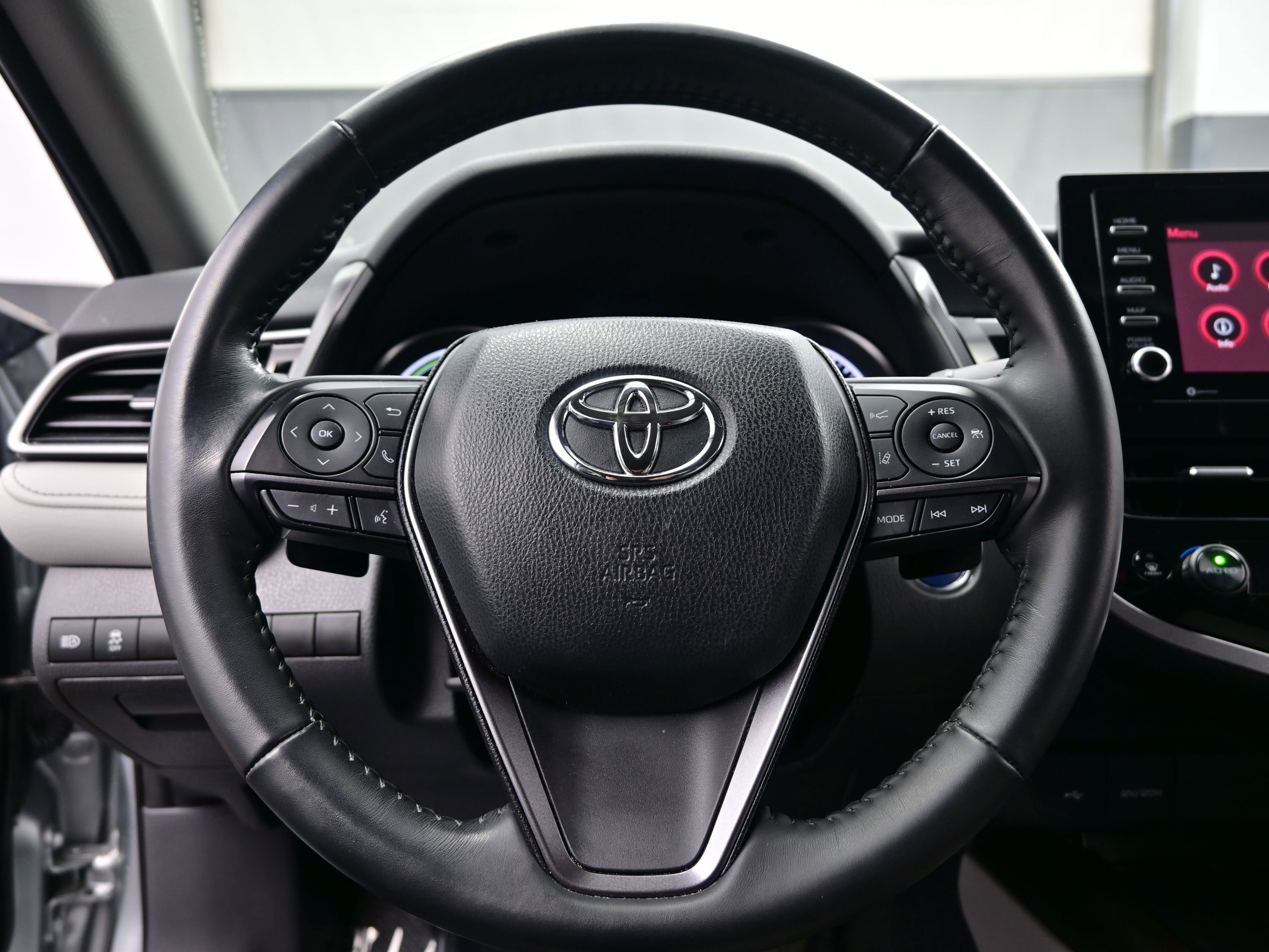 Used 2023 Toyota Camry SE image 22