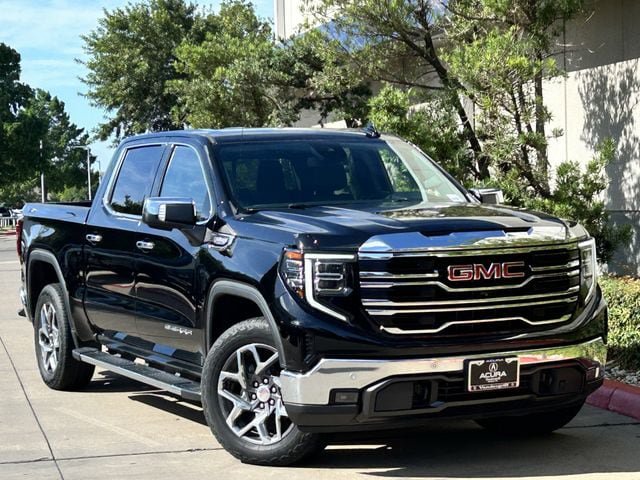 Used 2023 GMC Sierra 1500 SLT AWD/4WD image 2