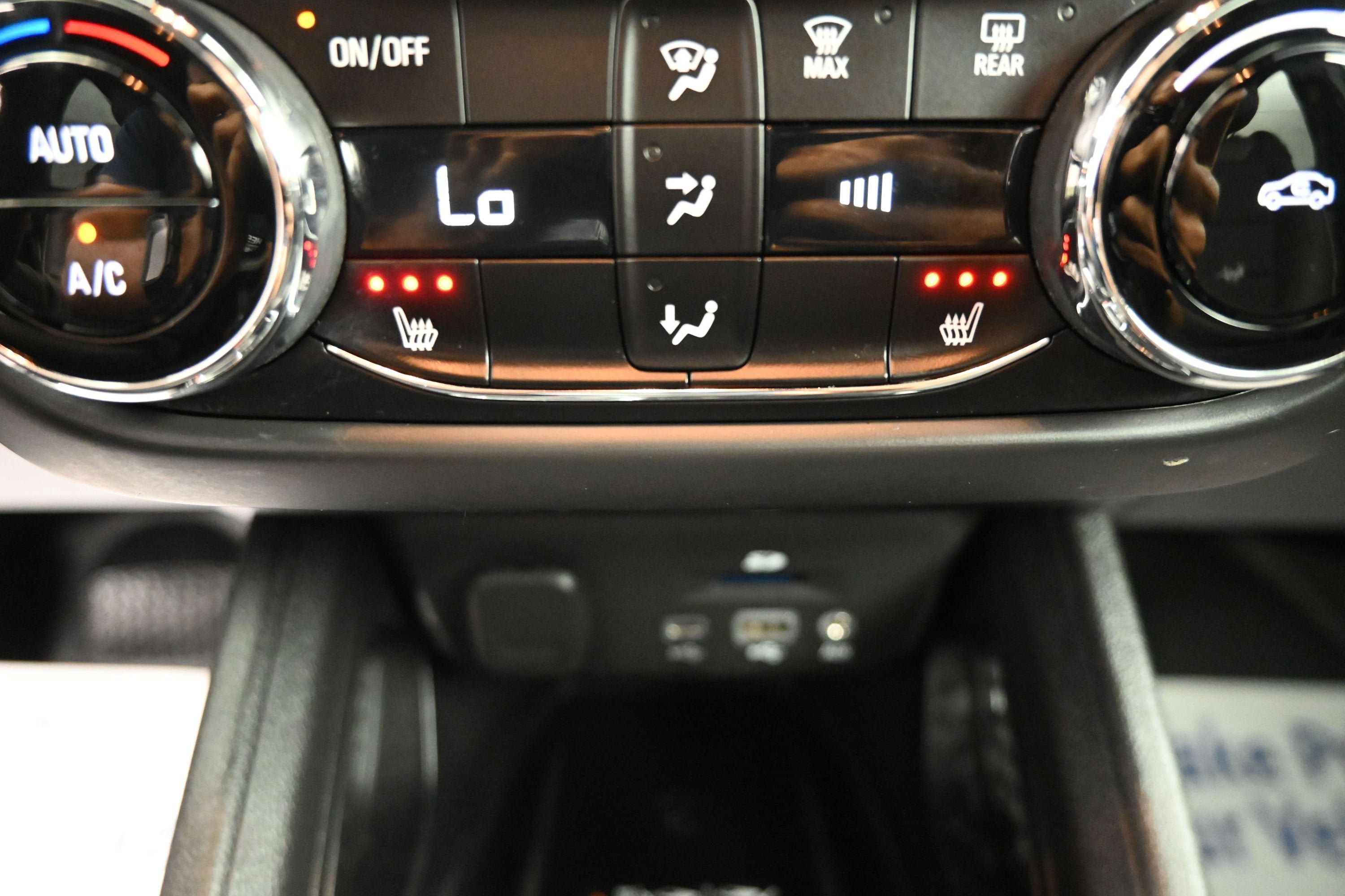Certified 2021 Chevrolet TrailBlazer RS w/ Sun and Liftgate Package FWD image 21