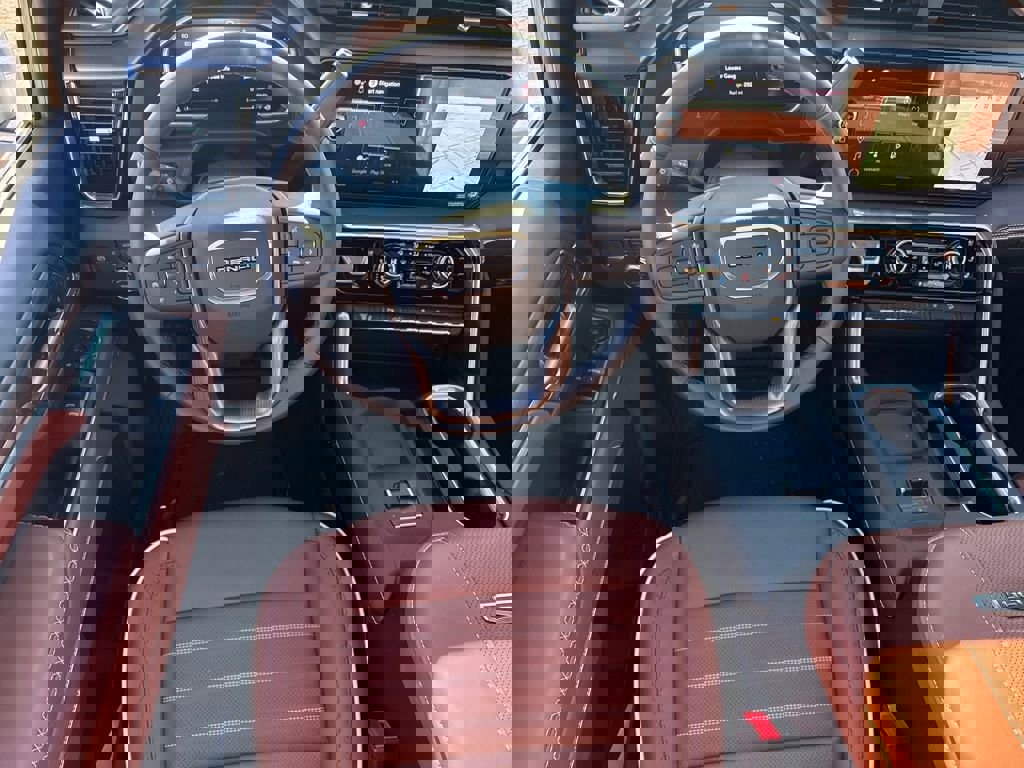 New 2026 GMC Sierra 2500 Denali Ultimate w/ Max Trailering Package image 13