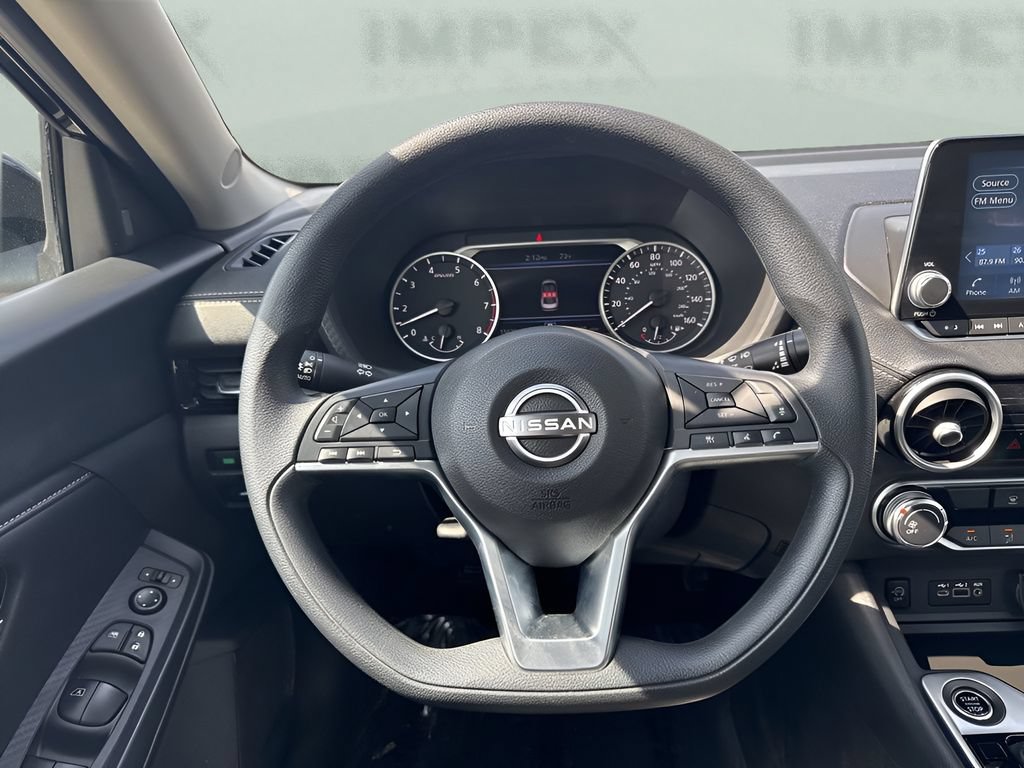 Used 2025 Nissan Sentra SV FWD image 12
