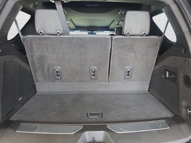 Certified 2023 Cadillac Escalade Premium Luxury AWD/4WD image 13