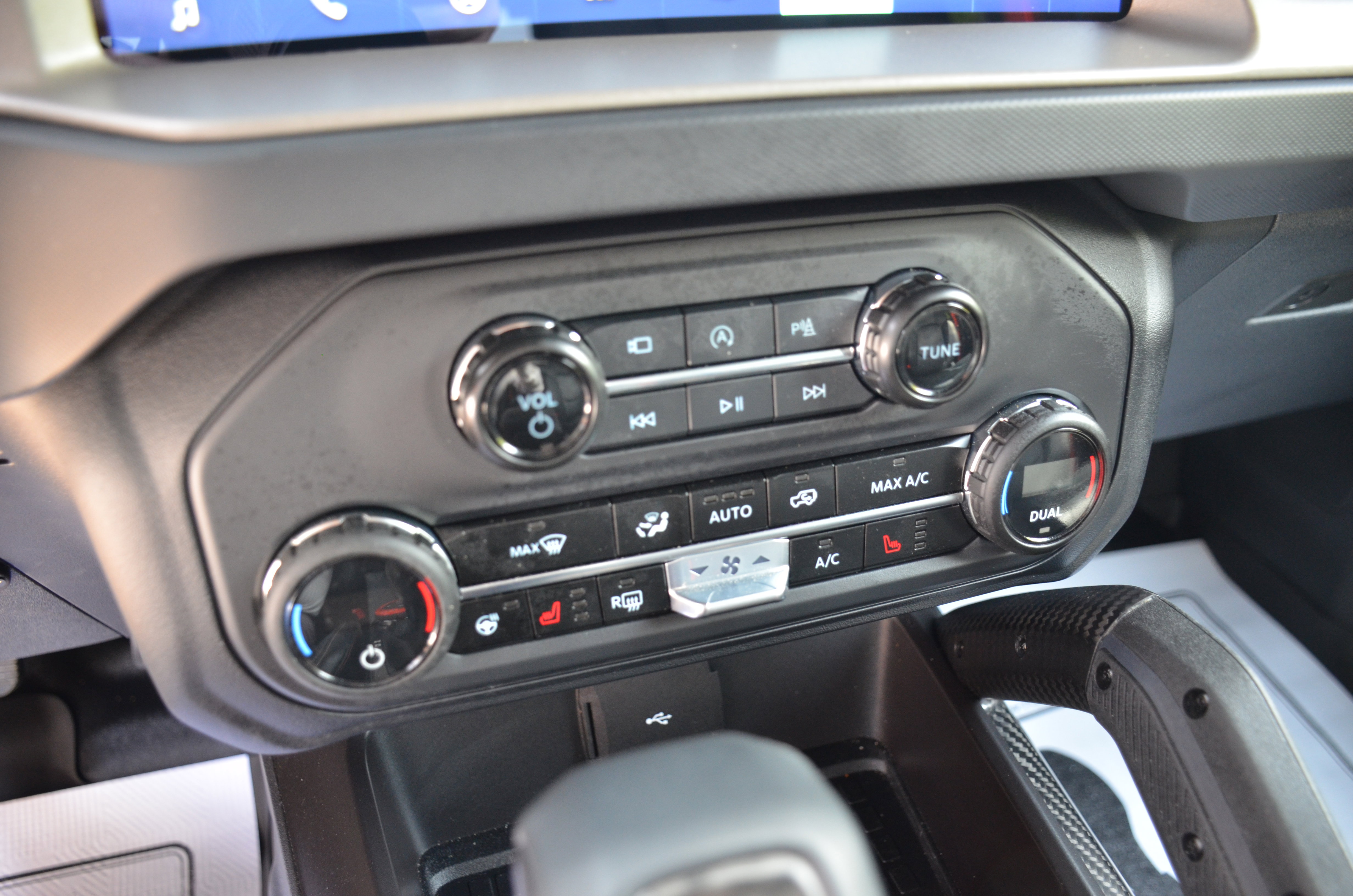 Used 2024 Ford Bronco Raptor AWD/4WD image 48