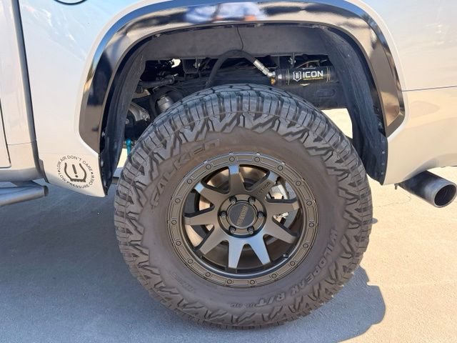 Used 2023 Toyota Tundra Platinum AWD/4WD image 9