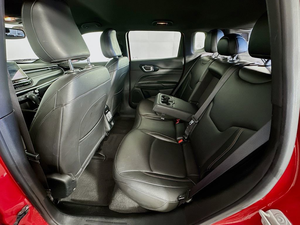 Certified 2023 Jeep Compass Limited image 35