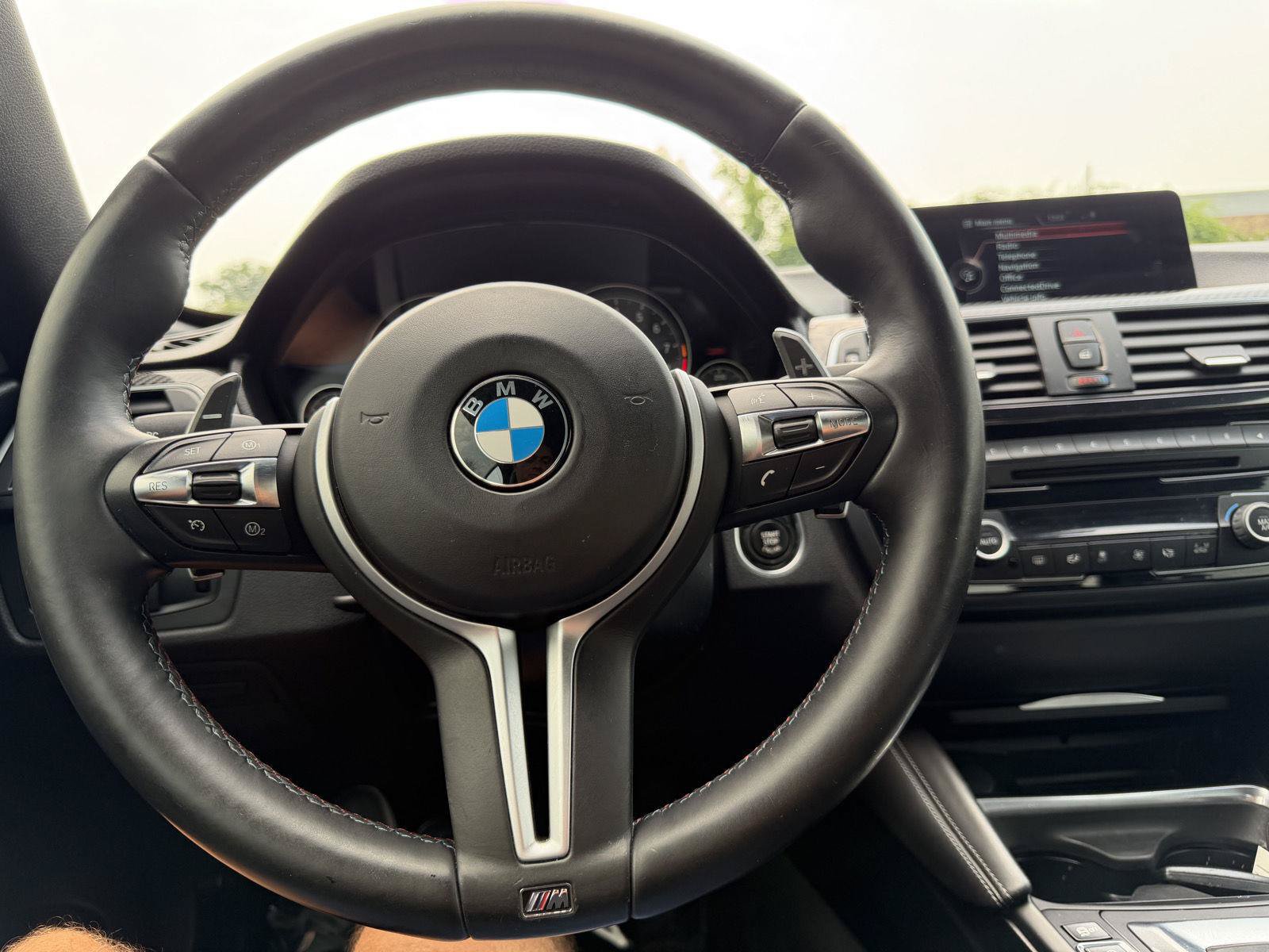 Used 2016 BMW M4 Convertible RWD image 19