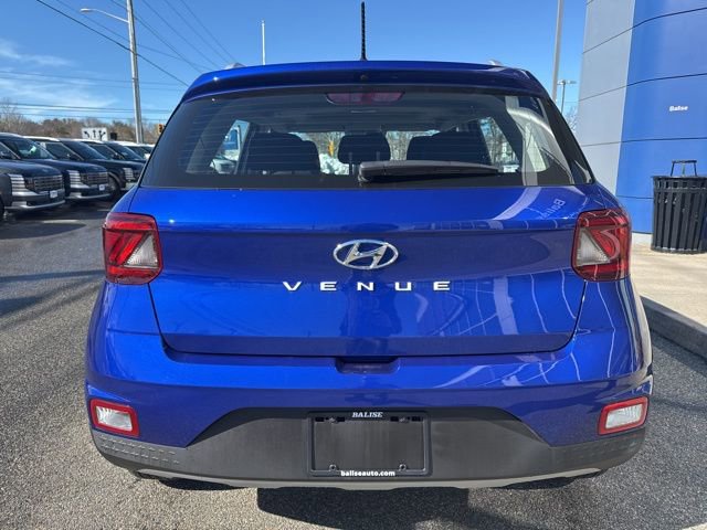 Used 2026 Hyundai Venue SEL image 7