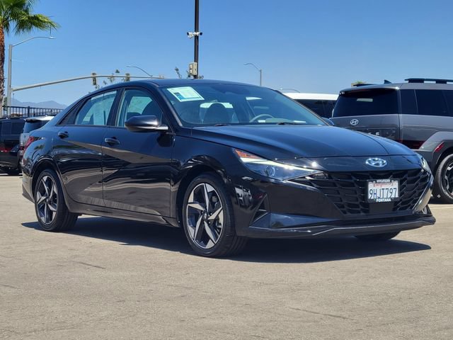 Used 2023 Hyundai Elantra SEL w/ Convenience Package FWD image 34