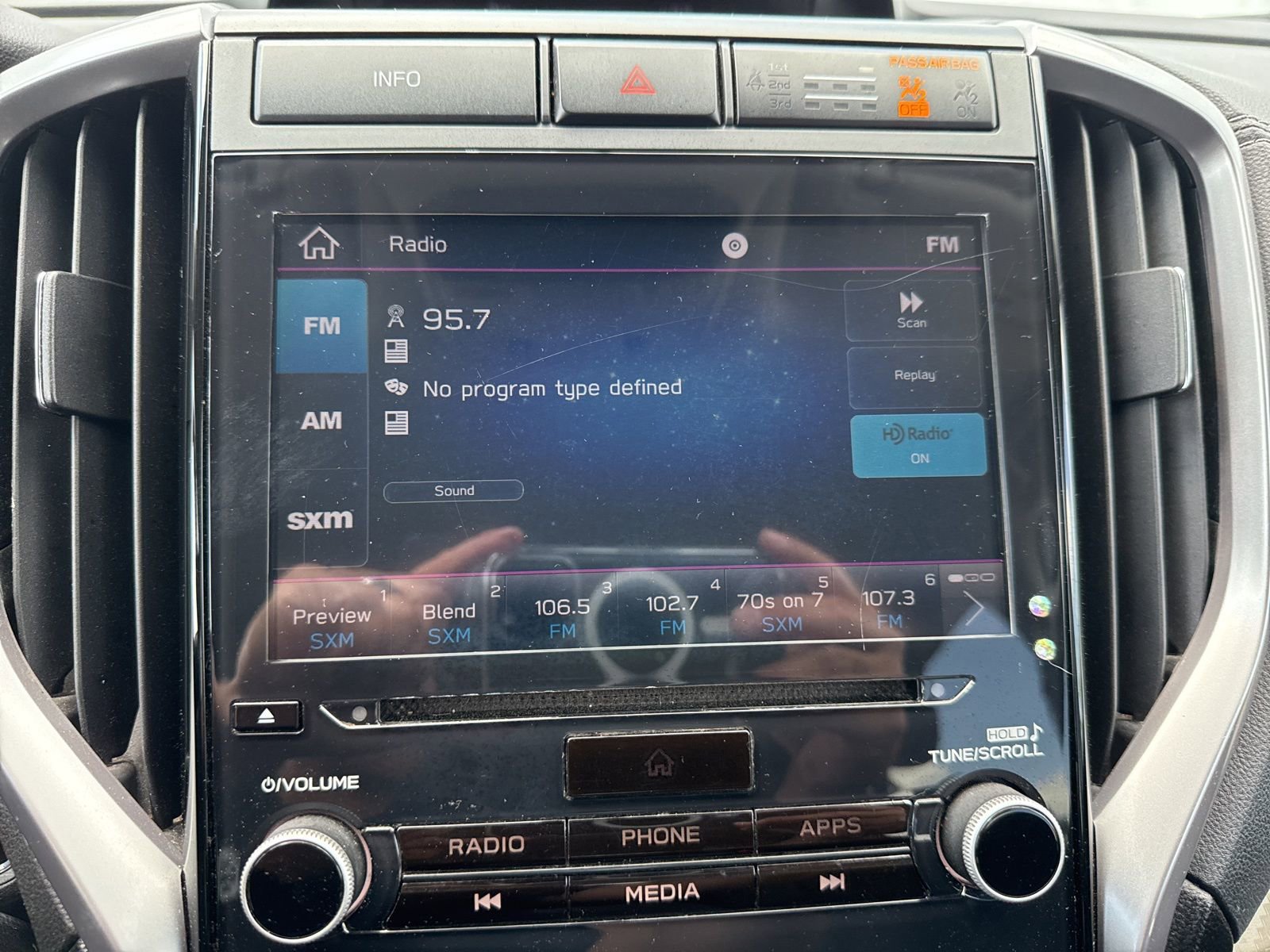 Used 2021 Subaru Ascent Premium w/ Convenience Package image 23