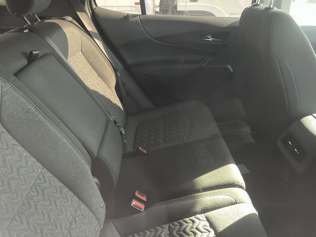 Used 2024 Chevrolet Equinox LT w/ LPO, Floor Liner Package image 10