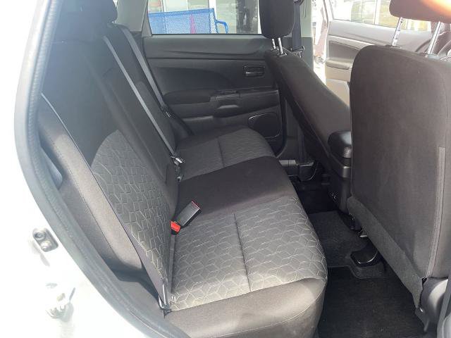 Used 2025 Mitsubishi Outlander Sport LE AWD/4WD image 12