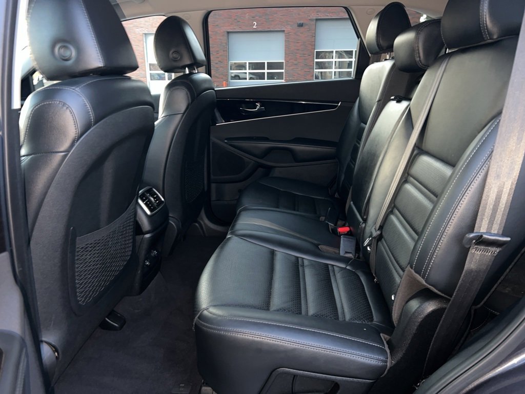 Used 2019 Kia Sorento EX image 22