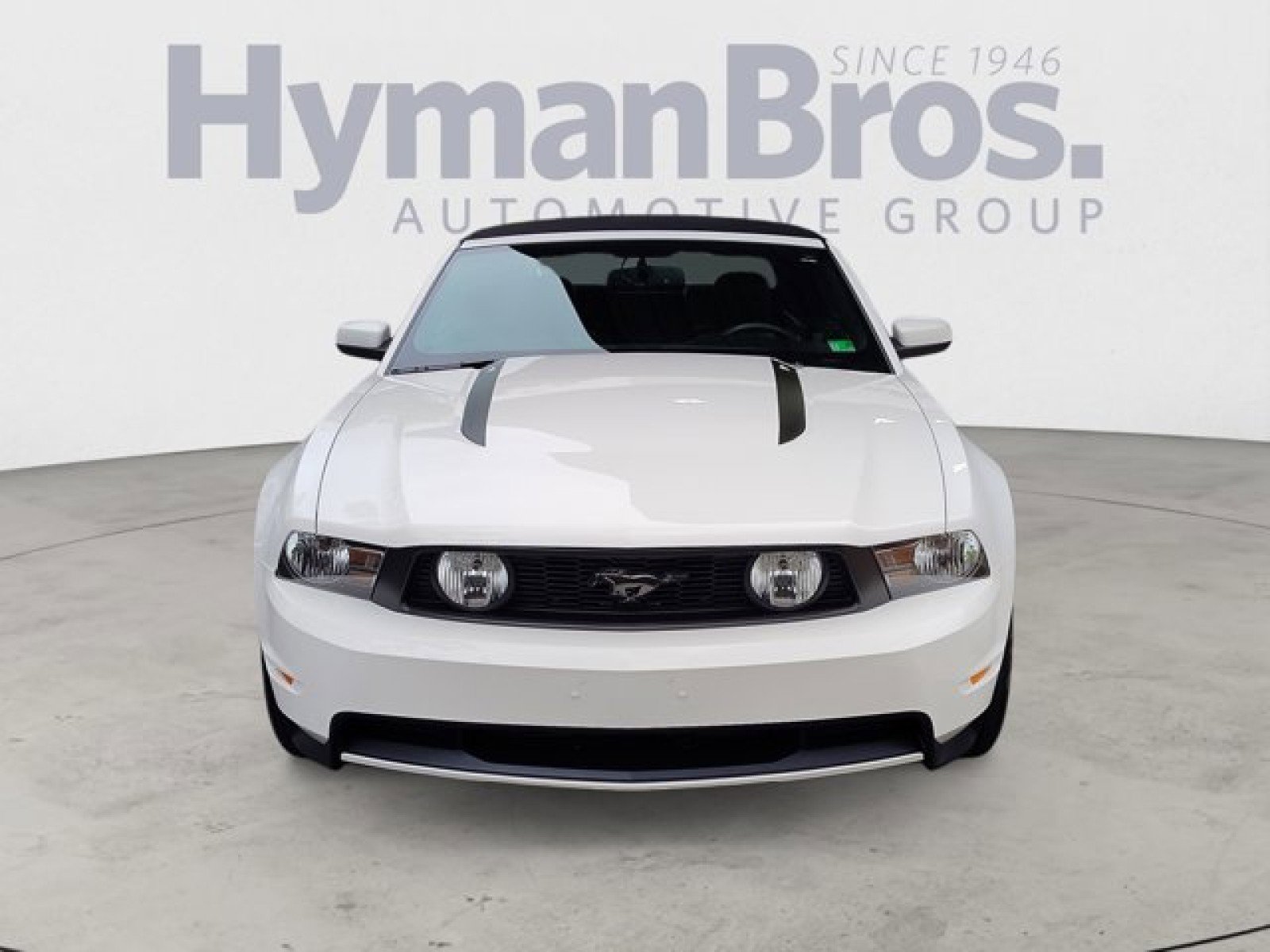 Used 2010 Ford Mustang GT Premium image 8