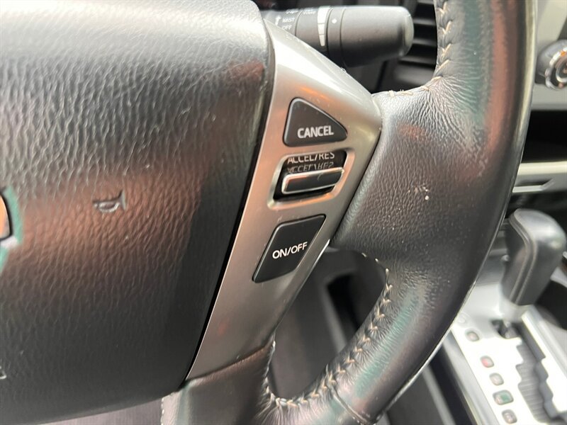 Used 2015 Nissan Titan PRO-4X AWD/4WD image 24