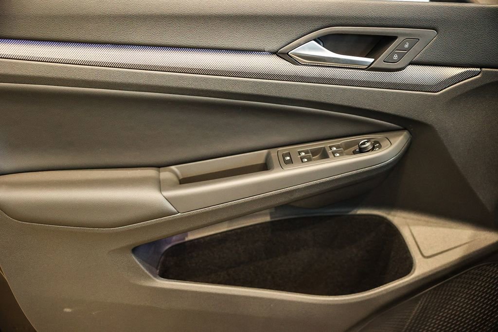 New 2026 Volkswagen Golf image 32