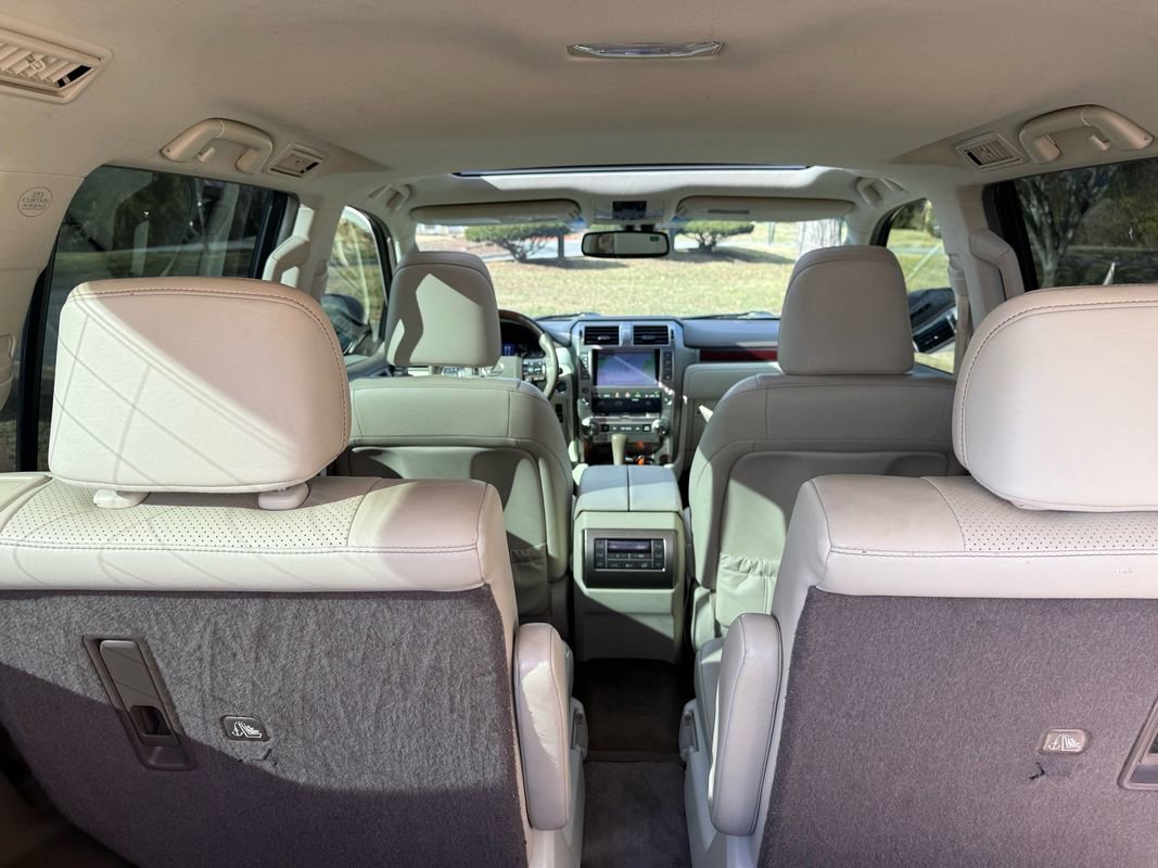 Used 2017 Lexus GX 460 Luxury image 31