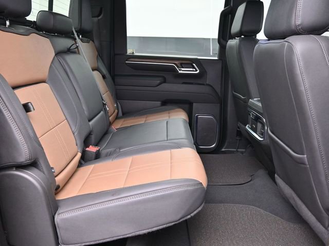 Used 2024 Chevrolet Silverado 2500 High Country w/ Technology Package image 34