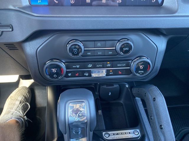 New 2025 Ford Bronco Badlands image 23