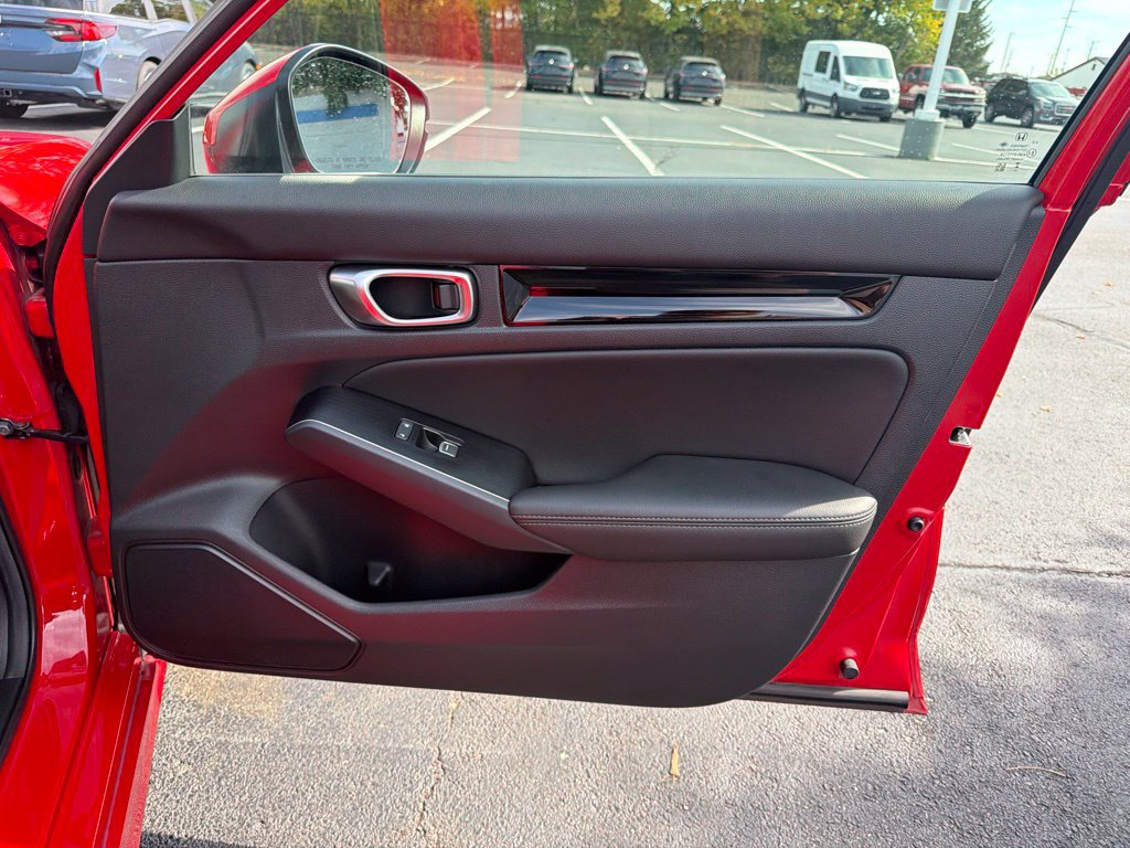 Used 2024 Honda Civic Touring image 25