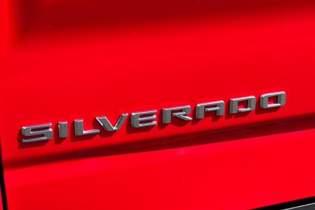 Used 2025 Chevrolet Silverado 1500 LT RWD image 51