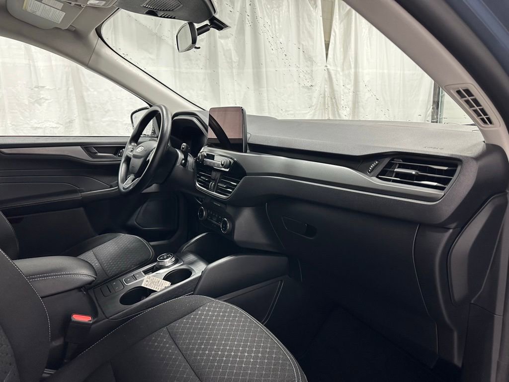 Used 2025 Ford Escape Active image 55