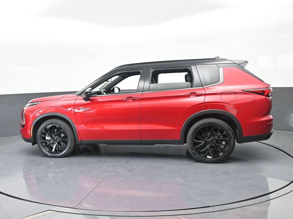New 2025 Mitsubishi Outlander SEL Black Edition image 3