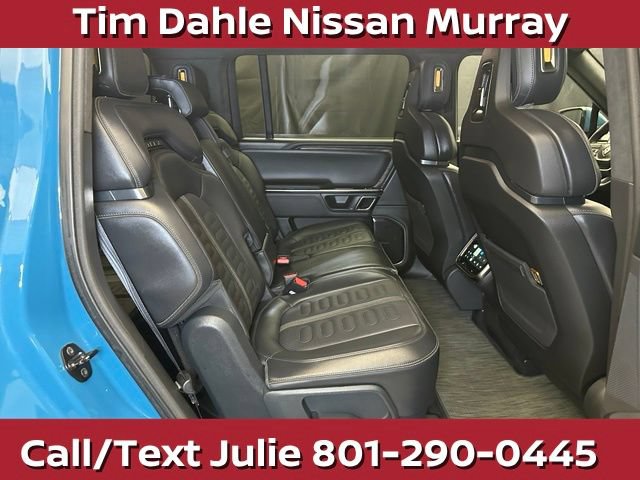 Used 2023 Rivian R1S Adventure AWD/4WD image 18