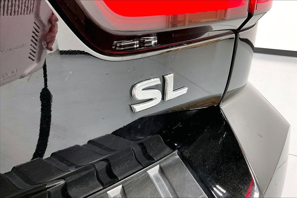 Used 2022 Nissan Armada SL RWD image 39