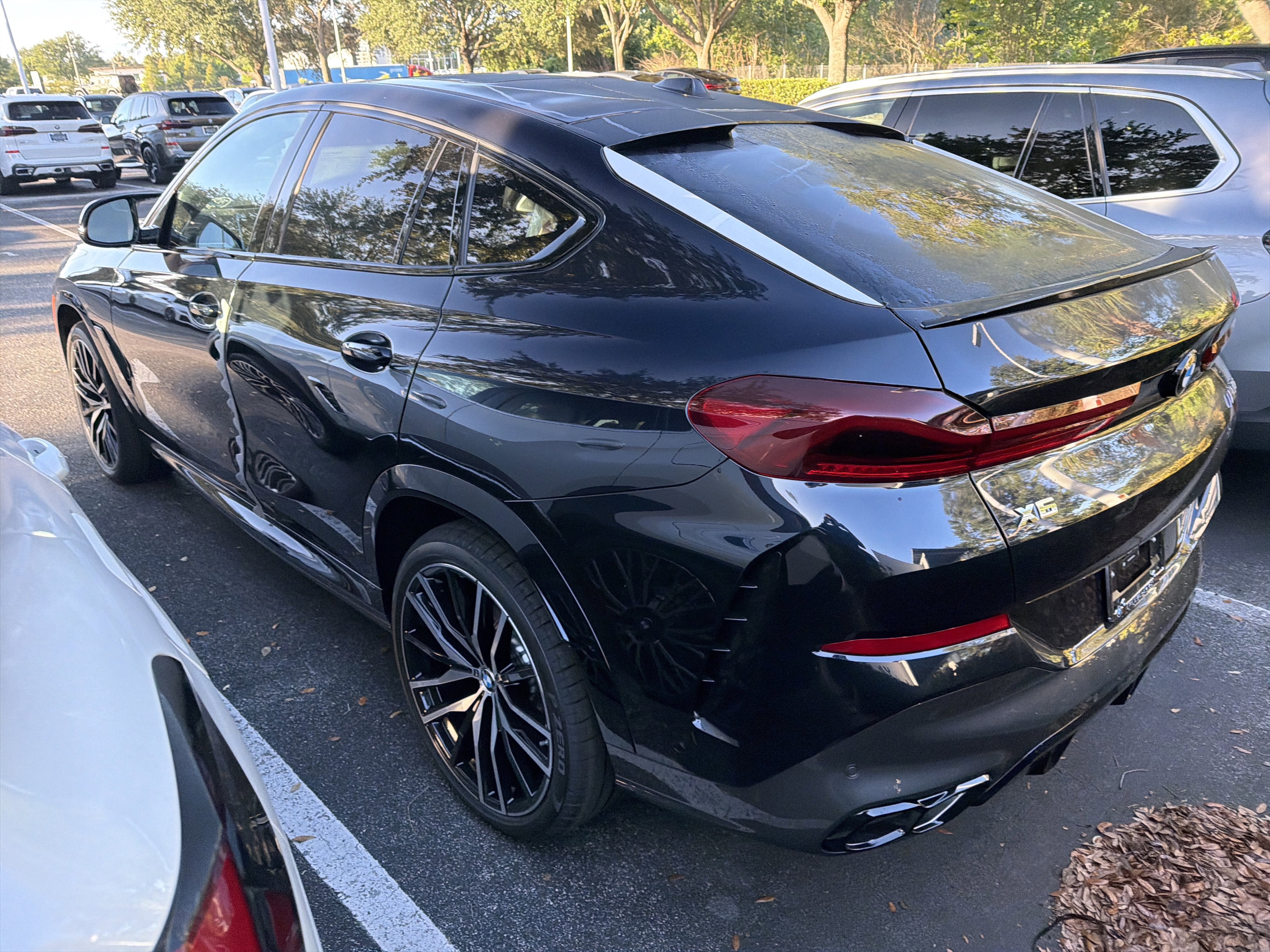 New 2027 BMW X6 M60i AWD/4WD image 3