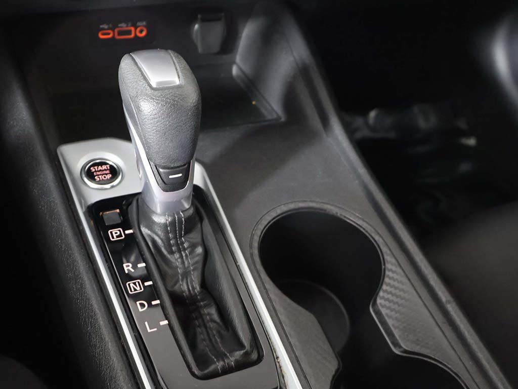 Used 2025 Nissan Altima 2.5 SV FWD image 41