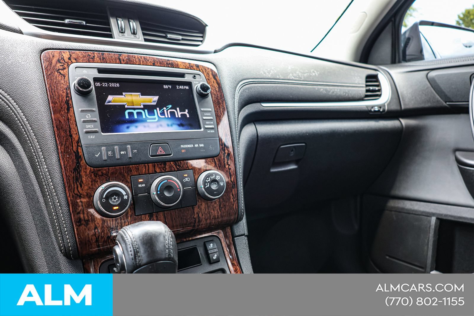 Used 2014 Chevrolet Traverse LT w/ All-Star Edition FWD image 29
