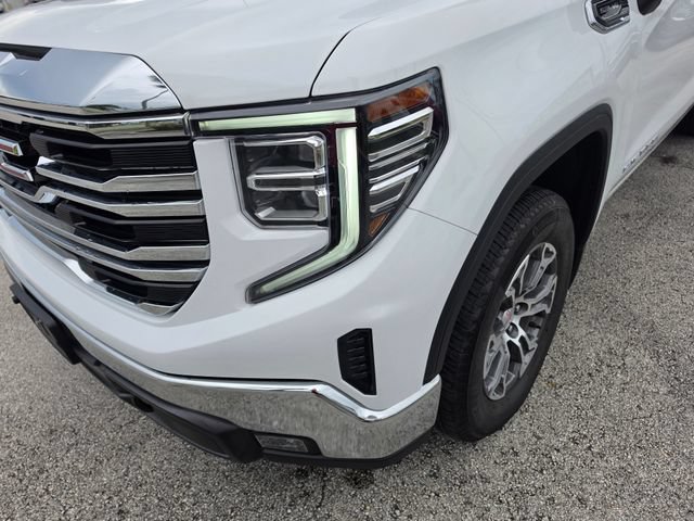 Used 2026 GMC Sierra 1500 SLT RWD image 16