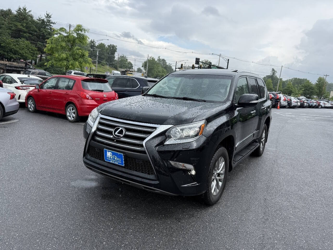 Used 2017 Lexus GX 460 Luxury w/ Preferred Accessory Package AWD/4WD image 2