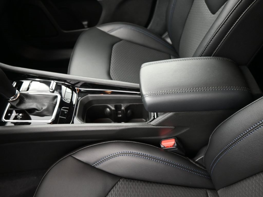 New 2026 Jeep Compass Latitude image 33