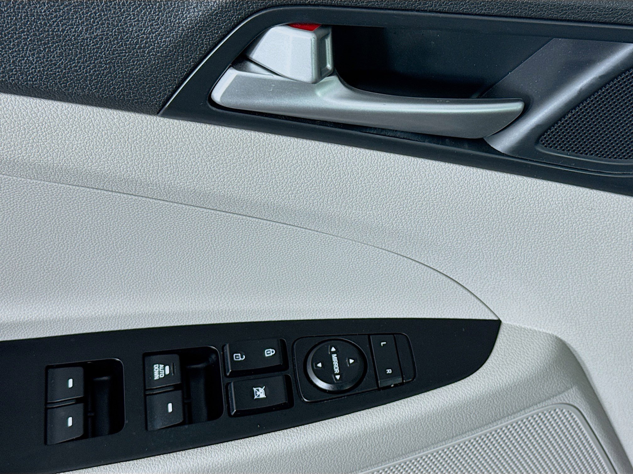 Used 2019 Hyundai Tucson SE image 22