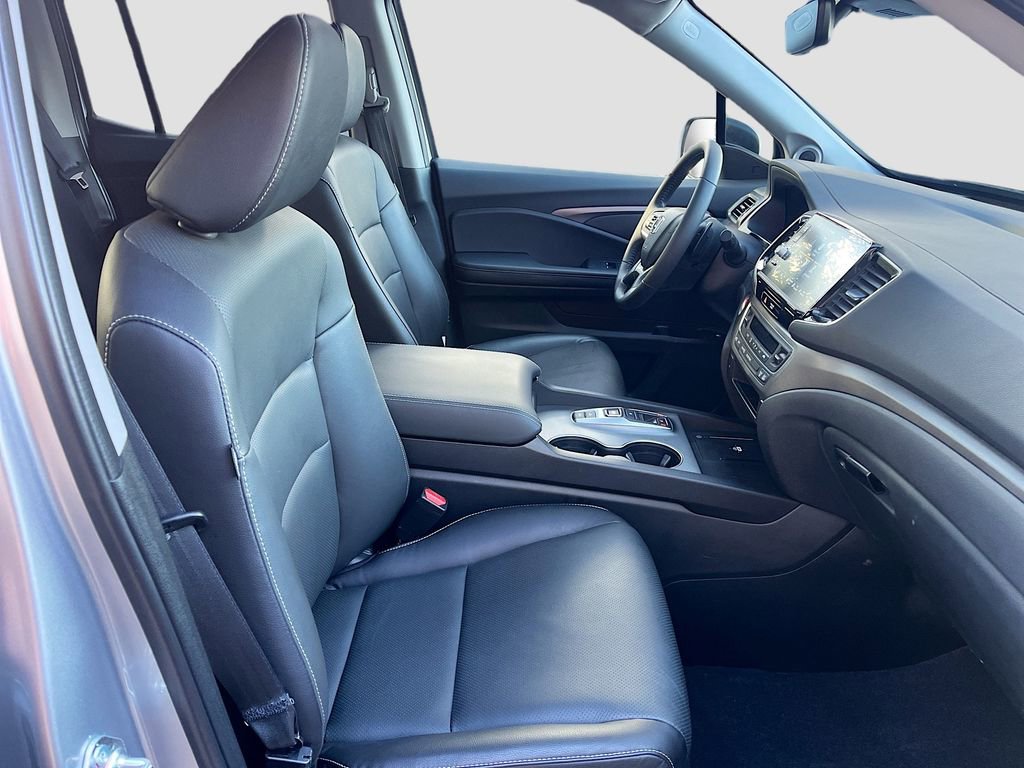 Used 2025 Honda Ridgeline RTL+ image 28