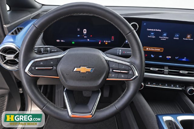 Used 2024 Chevrolet Equinox EV LT FWD image 13
