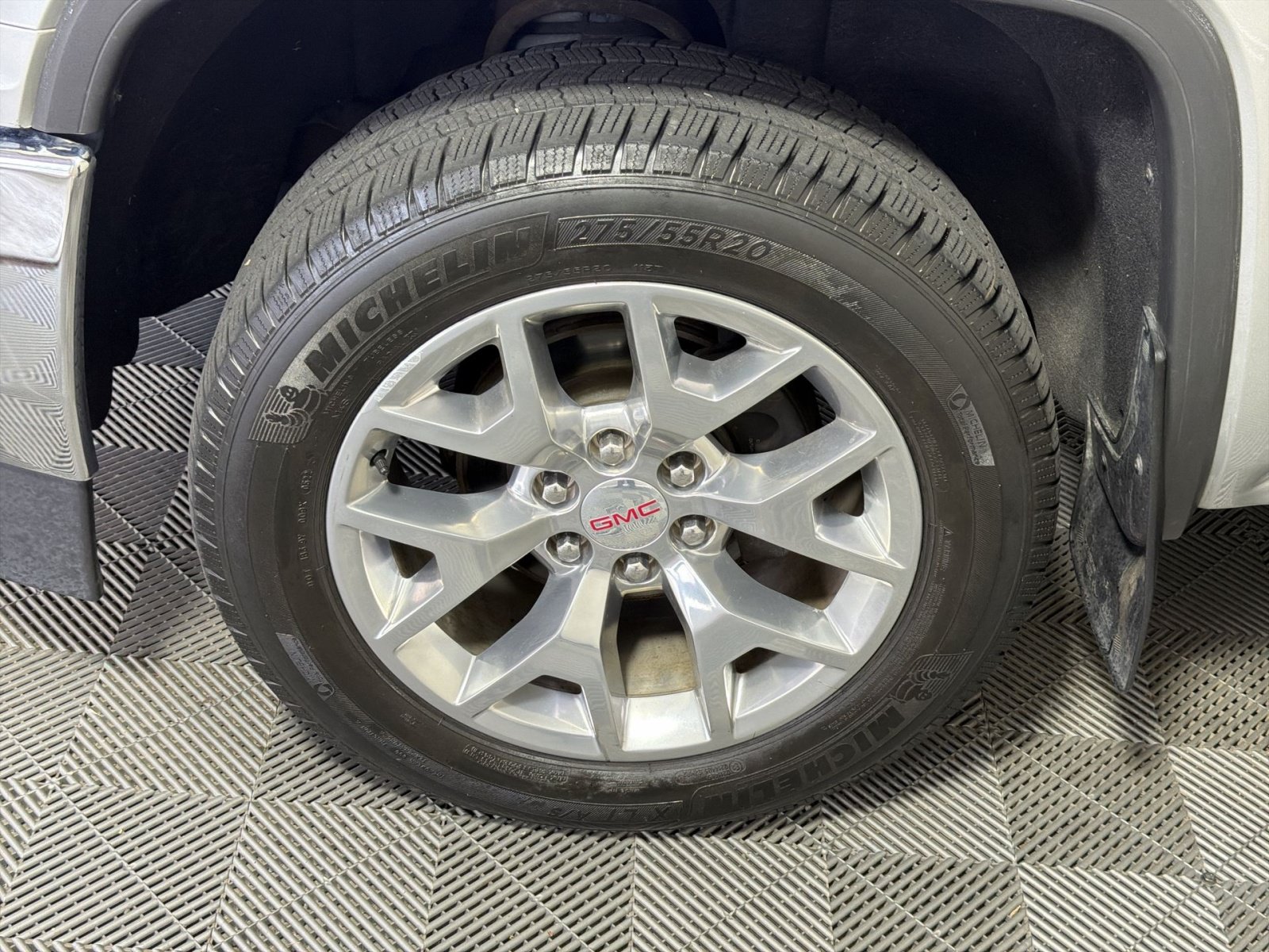 Used 2018 GMC Sierra 1500 SLT AWD/4WD image 12