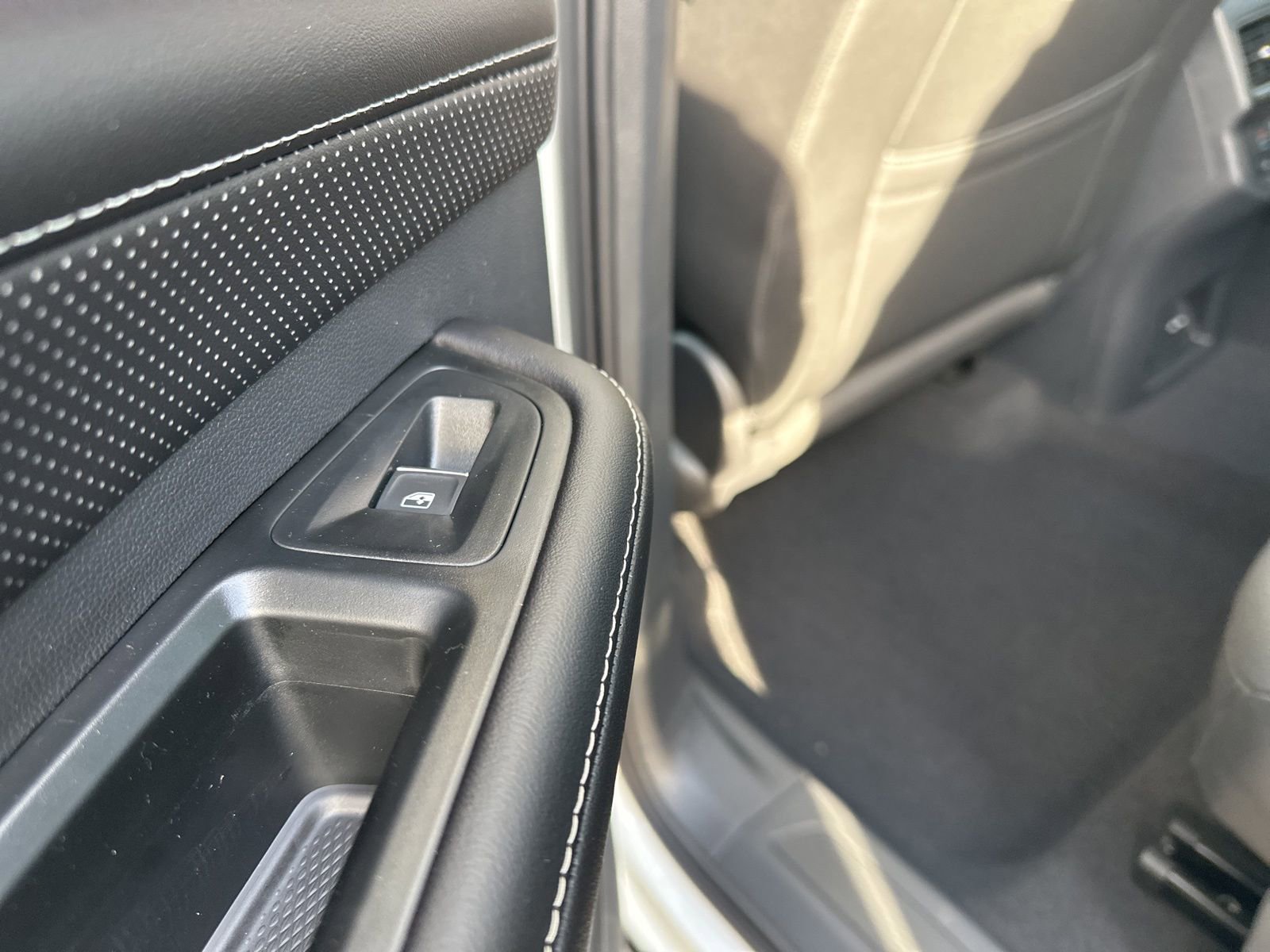 New 2026 Volkswagen Atlas SEL image 24