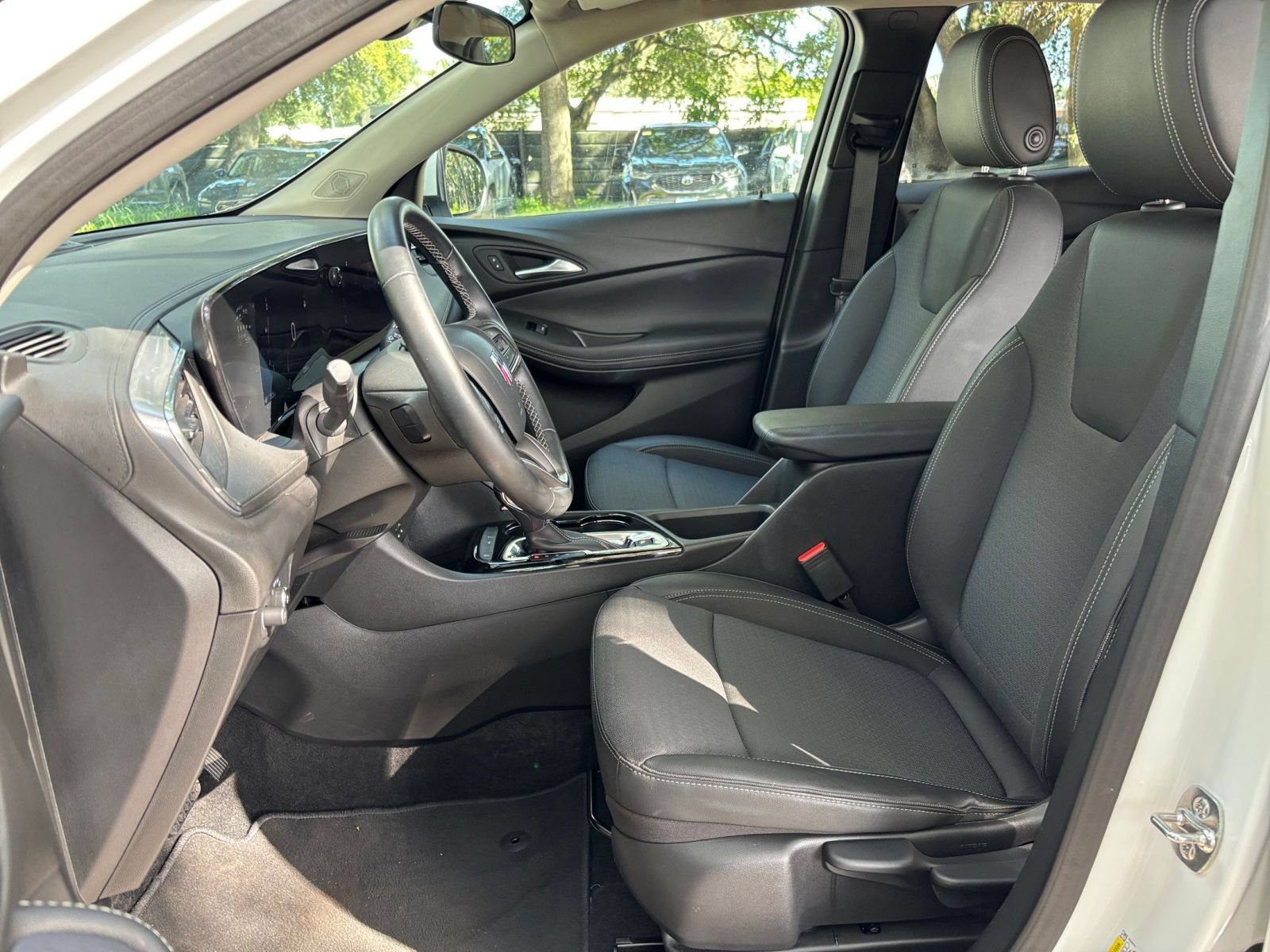 Used 2026 Buick Encore GX Preferred FWD image 25