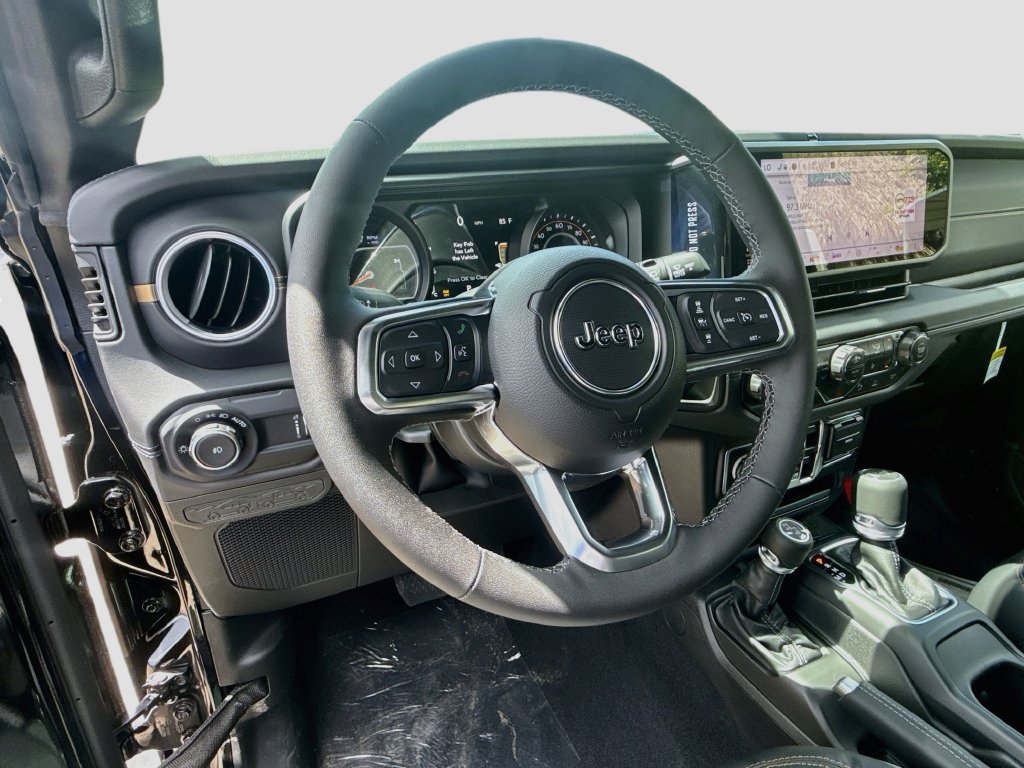 New 2027 Jeep Wrangler Unlimited Sahara AWD/4WD image 11