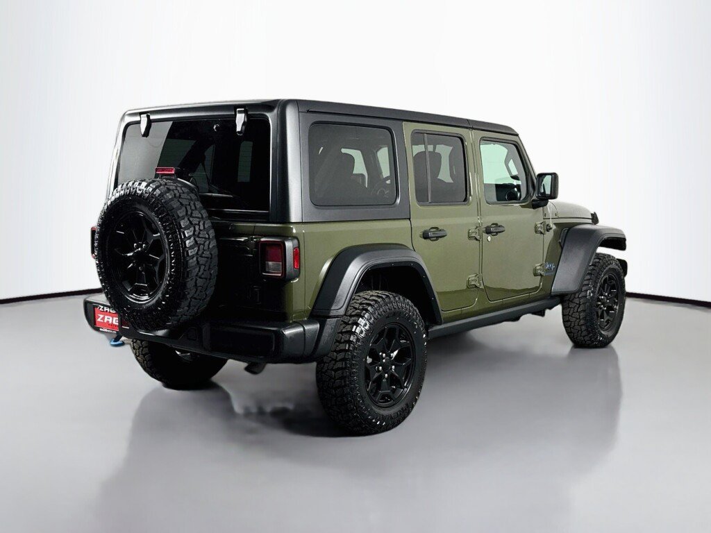 Used 2023 Jeep Wrangler Unlimited AWD/4WD image 5