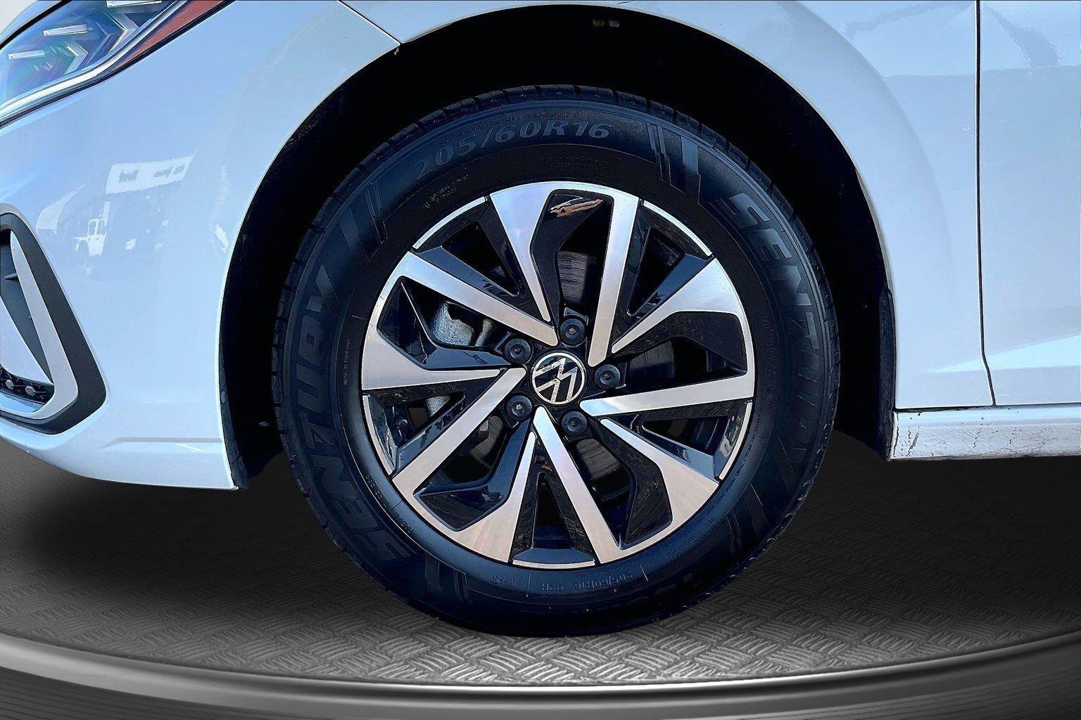 Used 2025 Volkswagen Jetta S FWD image 9